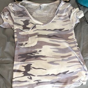 camp z supply v neck tee